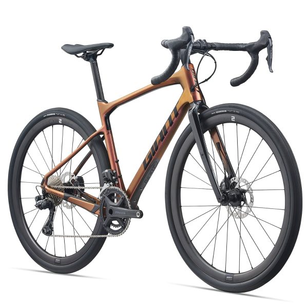 Giant Revolt Advanced Pro 1 (2021)